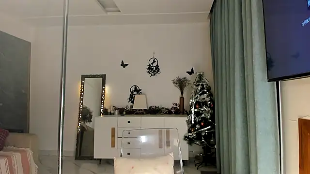 Bad_Girl_Kayra69 webcam