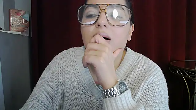 bustyallyy - BustyAllyy's free webcam