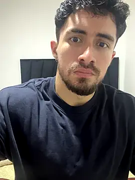 Brad_Summer Live Webcam on Stripchat