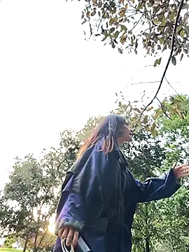 Webcam Model (Sam_Sara)  is live.Free join now!