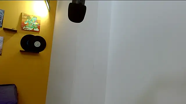 skinnyverus18 webcam