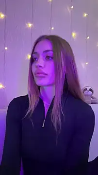 Elizabeth_Tay webcam