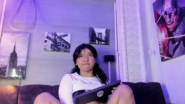 naileth_1 - Naileth_1's free webcam - UK Sex Cams