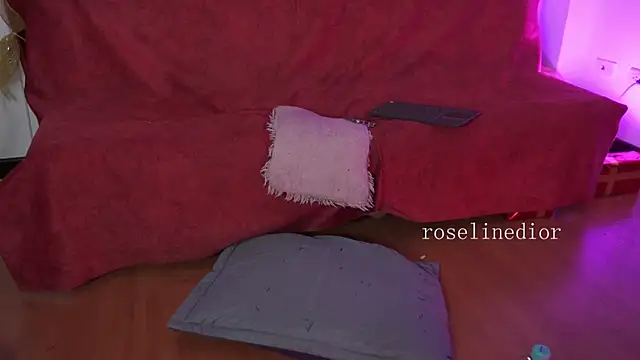 roselinedior webcam