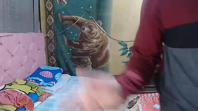 mom_son_dirty webcam