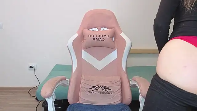 Live sex cam di Jessy_Ginger