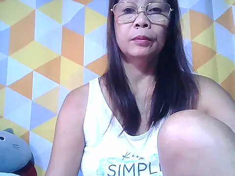 Live sex cam di urwife_tobe