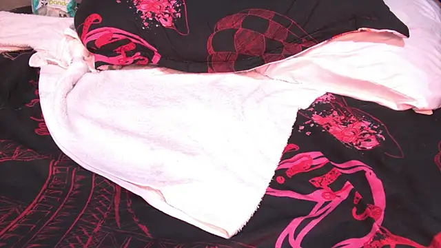 amber_demons2021 webcam