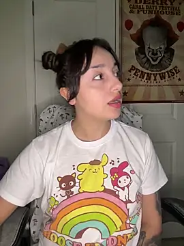 CharmingMaddie webcam