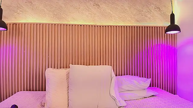 big_tits_in_your_face webcam