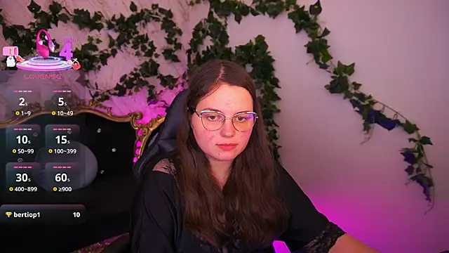 SophieDreamss webcam