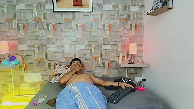 aaron_antonella_mds webcam