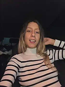 PetiteSecrets webcam