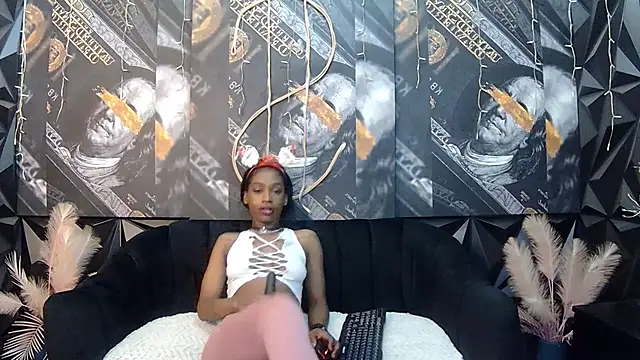 lilmisbaddyxxx - Lilmisbaddyxxx's free webcam