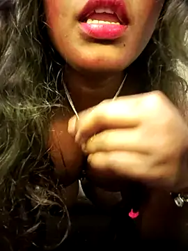 Webcam Model (Lovely_Payal)  is live.Free join now!