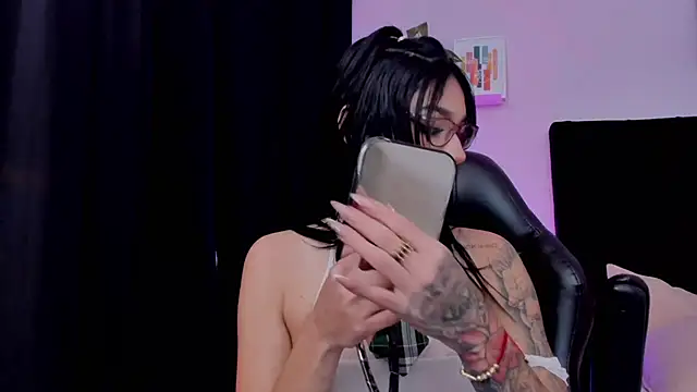 emmabridgerton webcam