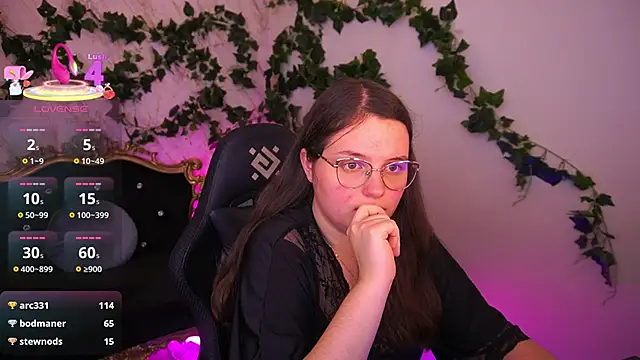 SophieDreamss webcam