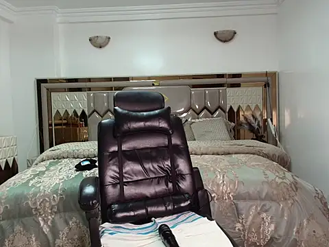 ebony_shilly3 webcam