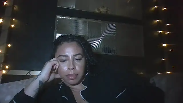 BigBootyJaydaxo webcam