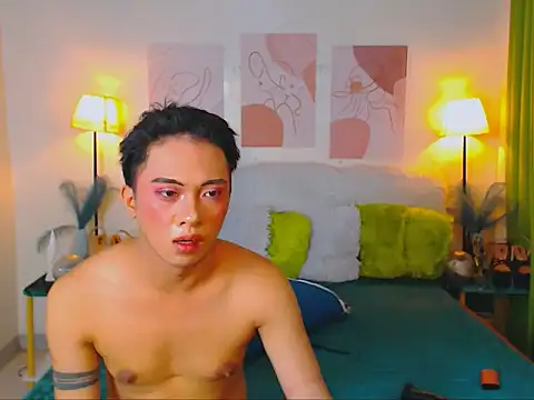 Alluring_Carmela webcam