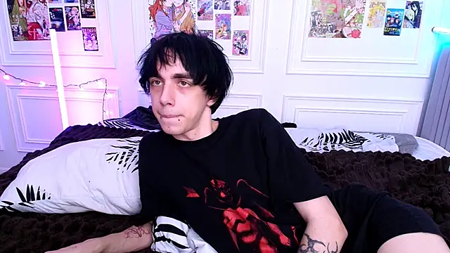 midnight_memories webcam