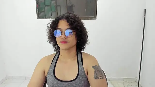 Diane_blossom webcam