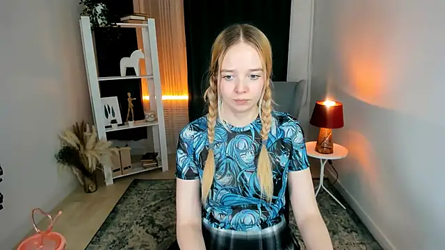 bellamontgomery - BellaMontgomery's free webcam