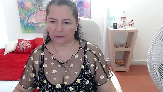 leonela_69 webcam