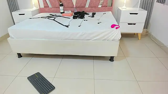 Megan_Sweetas webcam