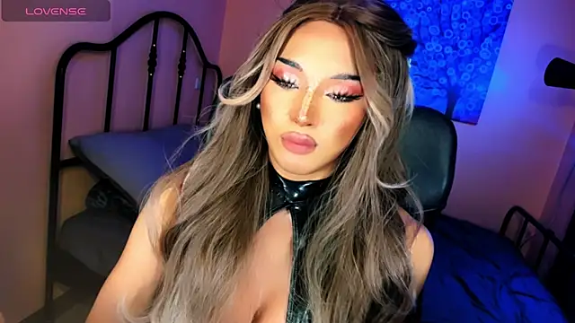 xUrGoddess_Bellax webcam