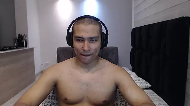 Auron_Demon01 webcam