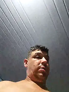 branquinho3 live cam screenshot male from Brazil on TokenKeno — Tip, Play & Watch Live Cams