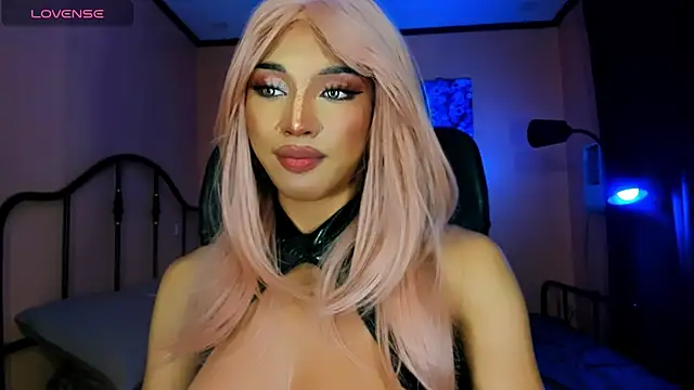 xUrGoddess_Bellax webcam