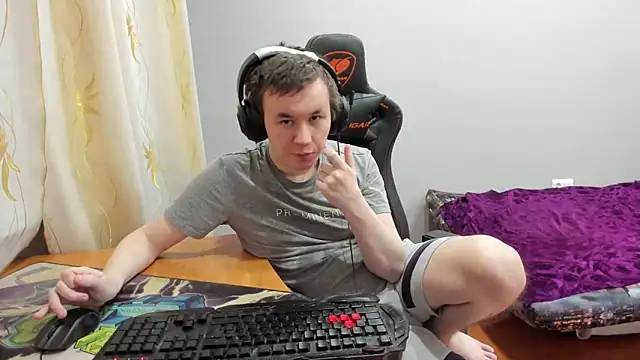 iliaskrislove webcam