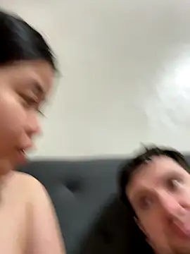 Charming_Chaos webcam