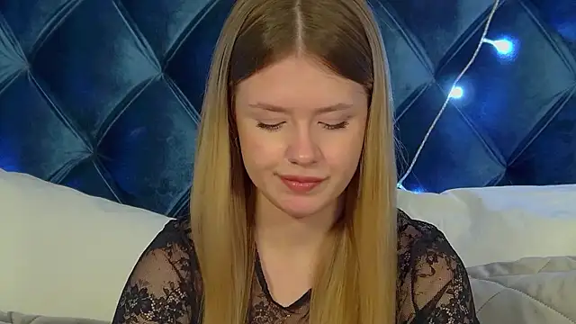 MilanaBalmain webcam