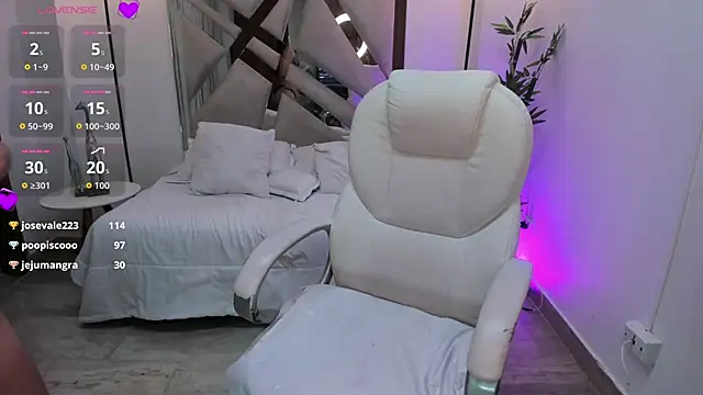 Karliie_kloss_ webcam