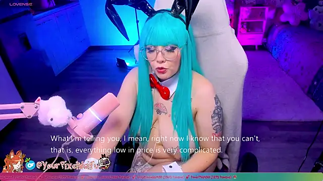 AlyssaRomanova webcam