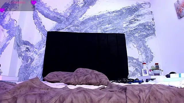 lilithDraven_ webcam