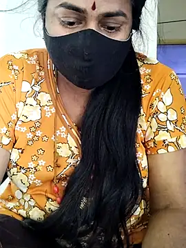 Webcam Model (Tamilrojanew) is live