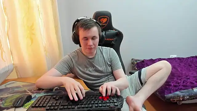 iliaskrislove webcam