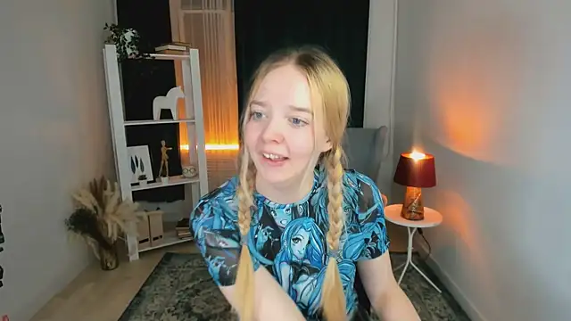 BellaMontgomery webcam