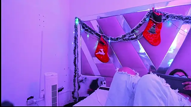 AlexisAndMartina3 webcam