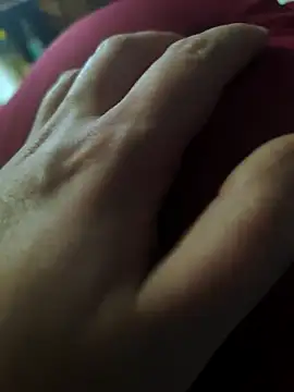 MadaamJizz_DickLewd webcam