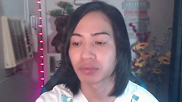 Miracle_TheBrat webcam