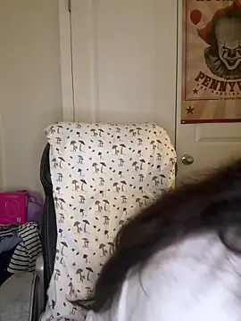 CharmingMaddie webcam