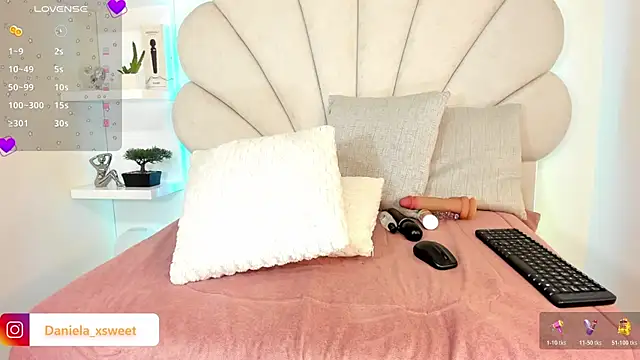 Danielaangelina webcam