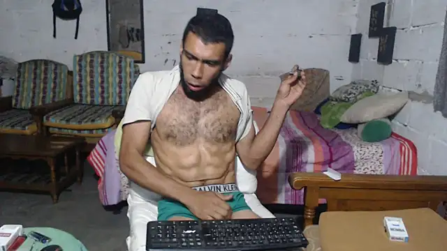 erik_alexander webcam