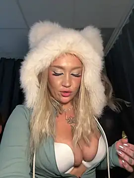 webcam random chat RollDolls