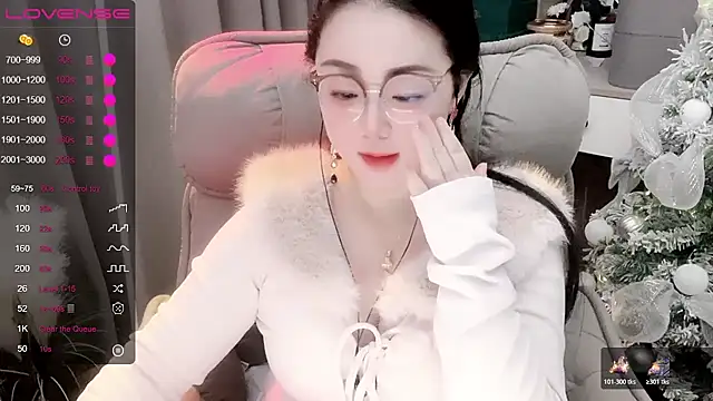 Monica-666888- webcam